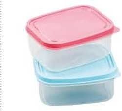 Mini contenitori di plastica per il frigorifero e il forno a microonde che risparmiano spazio