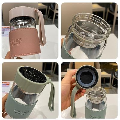 Bottiglia d' acqua in vetro borosilicato personalizzata da 480 ml con manica in pelle e infusore per tè