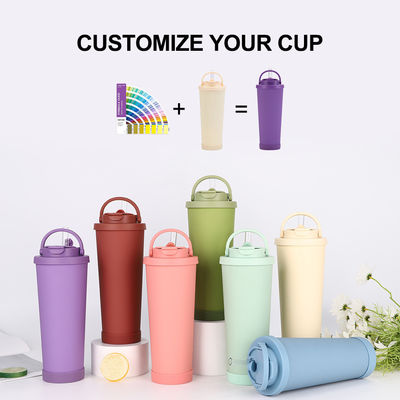 Tumbler isolante in acciaio inossidabile di paglia con rivestimento in ceramica e base in silicone