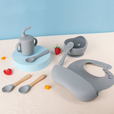 684g BPA Free Non Toxic Silicone Baby Feeding Set per bambini piccoli utensili da tavola lavastoviglie