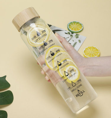 TOUR Coppe di vetro per attività all' aperto con capacità di 700 ml / 1000 ml e scala temporale