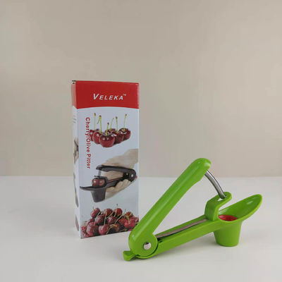 Attrezzi per ortaggi e frutta tipo &quot;Cherry Pitters&quot; con design a serratura che consente di risparmiare spazio