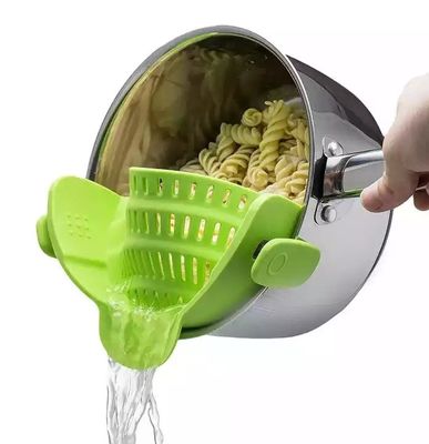 Serbatoio per vaso di strappatura e serbatoio per pasta flessibile