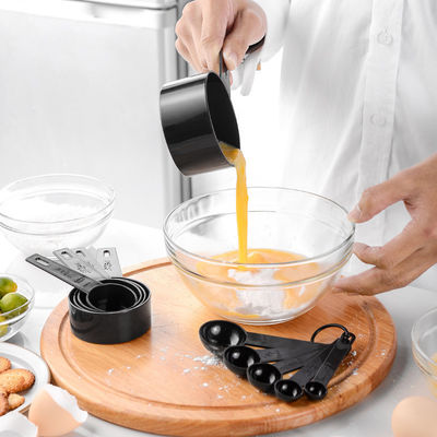 Strumenti di misura Tazze di misura di plastica professionali con cucchiaio da caffè Set di 5 100 g
