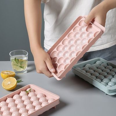 Confezionato BPA-Free Circolo Ice Tray per Freezer Piccolo Rotondo Ice Cube Trays Rotondo Sfera