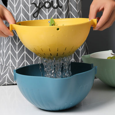 Set di vassoi di plastica per frutta e verdura