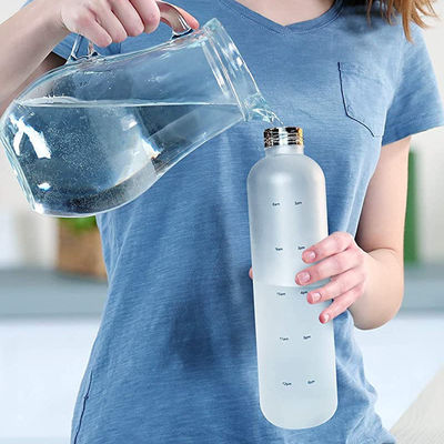 Bottiglia d'acqua per sport e attività all'aria aperta