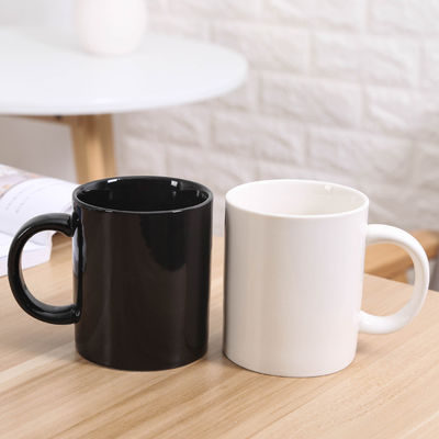 Supporto per la selezione delle vacanze Logo personalizzato Acqua calda in ceramica Sublimazione Calore Tazza magica