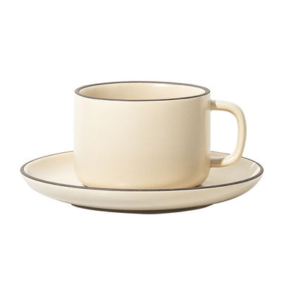 250 ml Capacità Nordic Matte Ceramic Coffee Mug and Plate Bundle con cucchiaio corrispondente