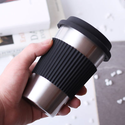 Tazza da caffè in acciaio inossidabile Custom 17oz Double Wall 18/8 Tumbler con manica in silicone