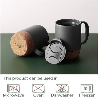 Grande tazza da caffè con maniglia in stile minimalista
