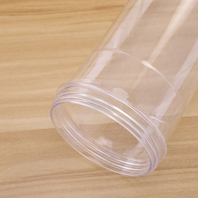 Sport all'aria aperta: un prodotto indispensabile Bottiglia d'acqua di plastica di qualità alimentare con cinghie di paglia e altro