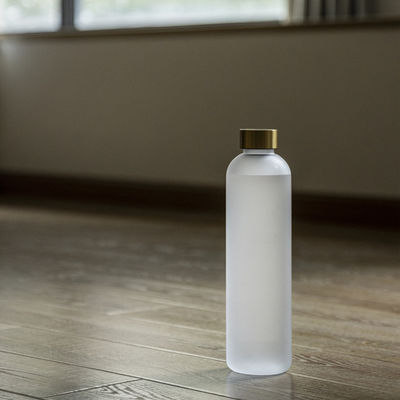 Bottiglie d'acqua Tritano con tappo ideale per coperture e avventure all'aria aperta
