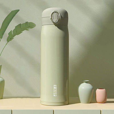 Bevande dirette 500 ml Tazza isolante in acciaio inossidabile con paglia autonoma 2022