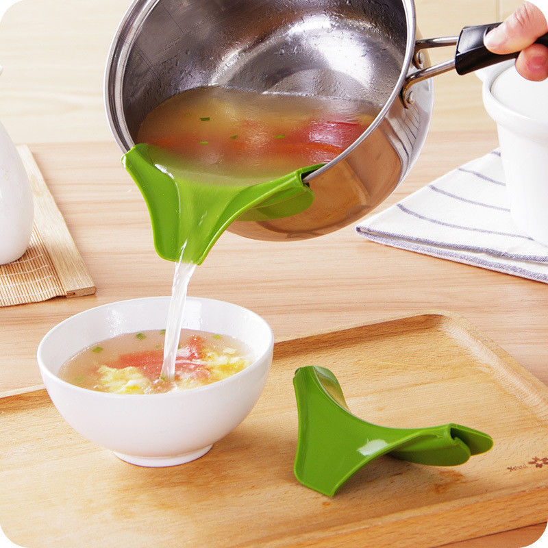 Prodotti da cucina Pottino anti-sparsa in silicone con deflettore di bordo rotondo 20g