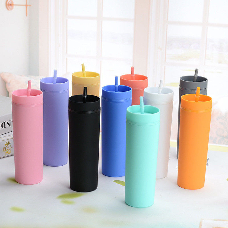 Minimalista Eco Friendly Custom Bpa Free 16oz PP Bottiglia d'acqua di plastica con cannucce